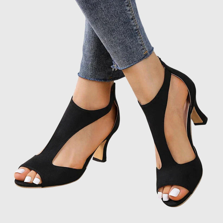 Comfortable & elegant women's orthopedic heels, ideal for fashion-forward support.