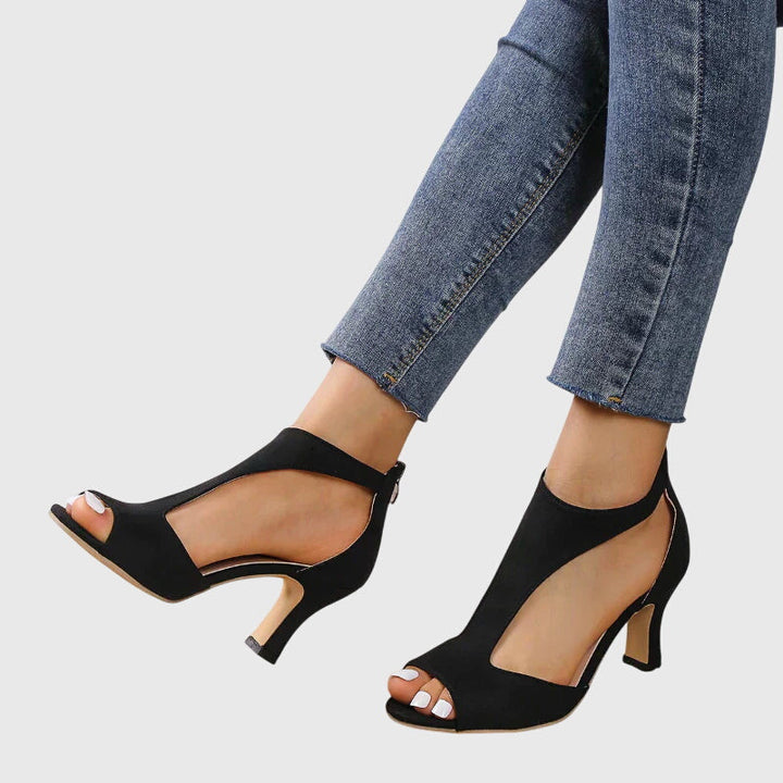 Comfortable & supportive women's orthopedic heels, blending fashion, foot support, & elegance.
