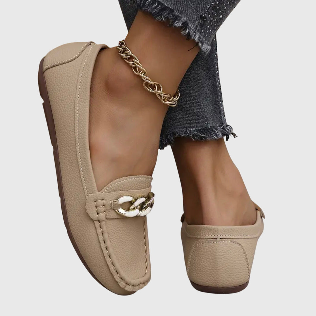 Versatile women's walking loafers, engineered for orthopedic support & all-day comfort.