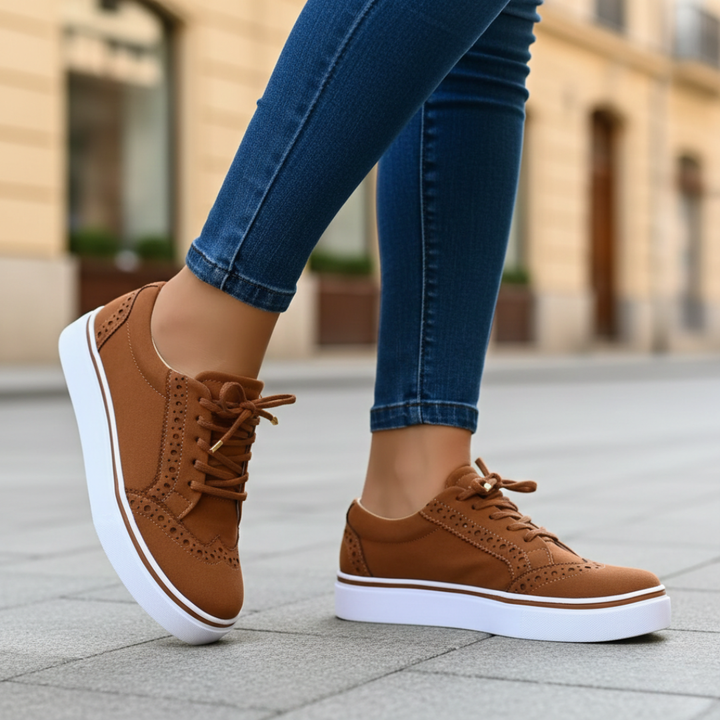 Supportive women's low-top orthopedic sneakers, designed for all-day comfort and casual style.