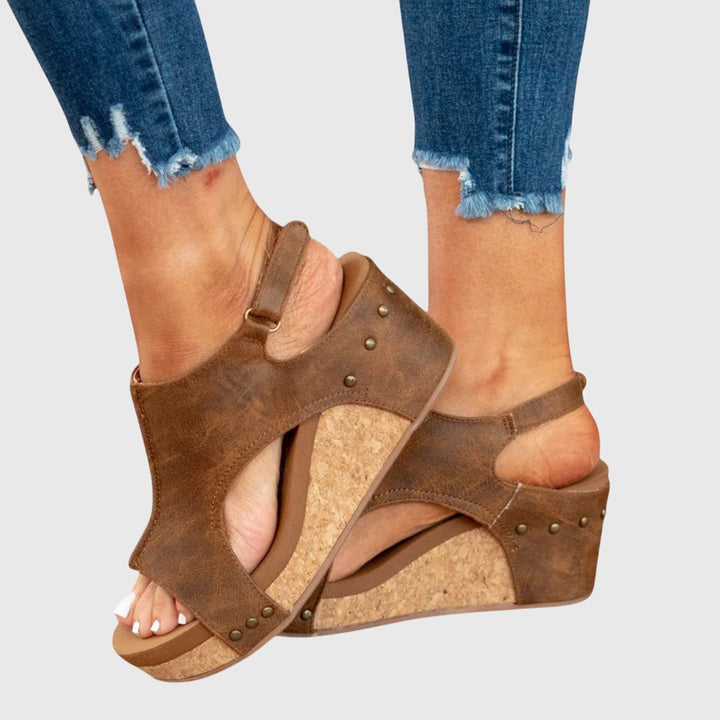 Adjustable strap women's orthopedic sandals, ensuring a secure, comfortable fit for all-day wear.