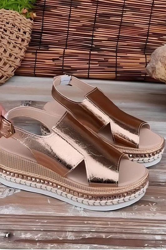 Chic women's comfort sandals with orthopedic design & superior arch support, great for walking.