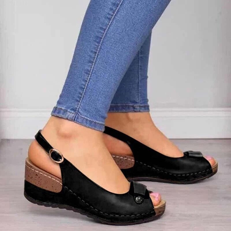 Comfort footwear: Women's walking sandals providing superior arch support & cushioning for all-day foot relief.