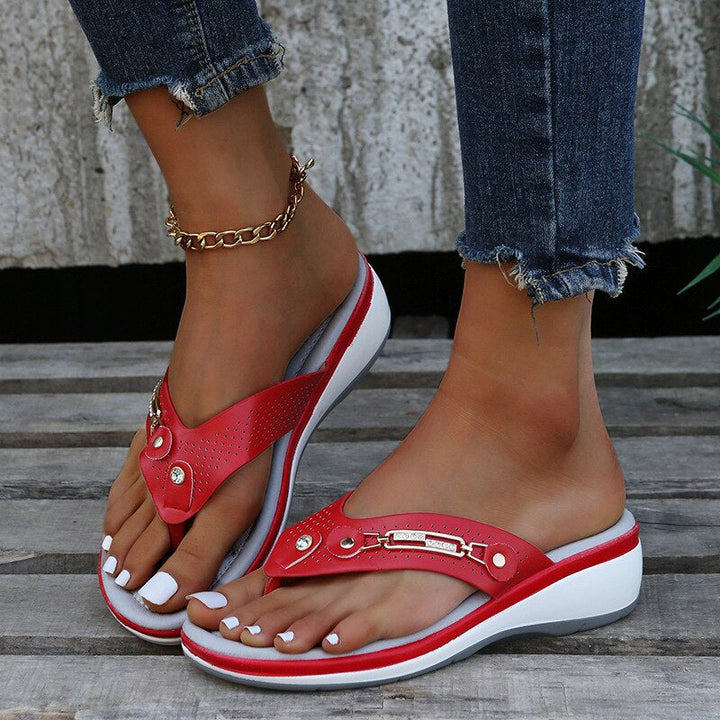 Women's summer orthopedic sandals with cushioned footbed, arch support, & adjustable strap for ultimate comfort.