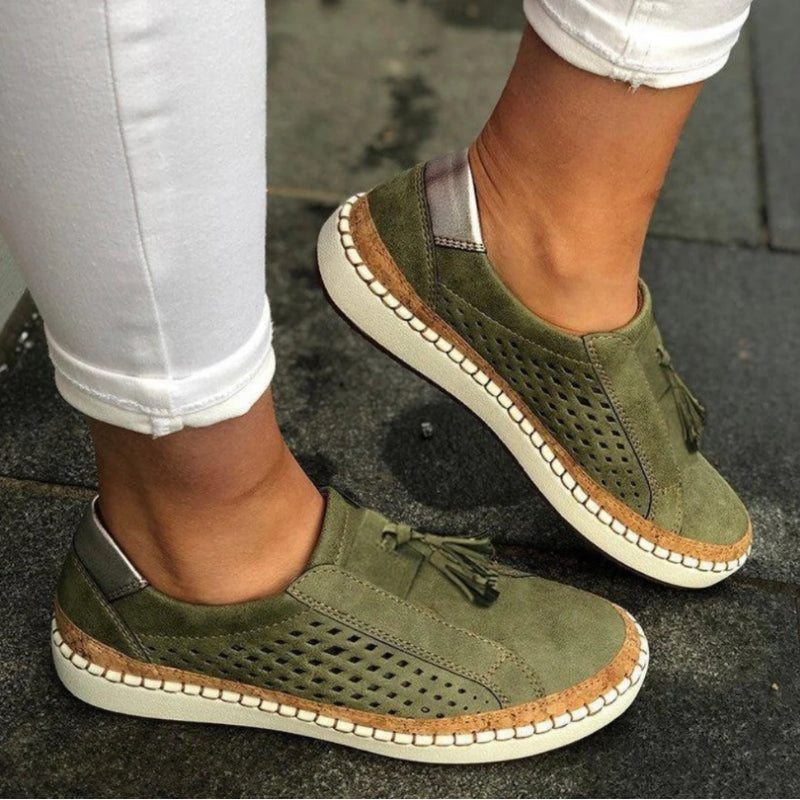 Women's orthopedic slip-on shoes with arch support for comfortable everyday walking. Narrow fit & breathable design.