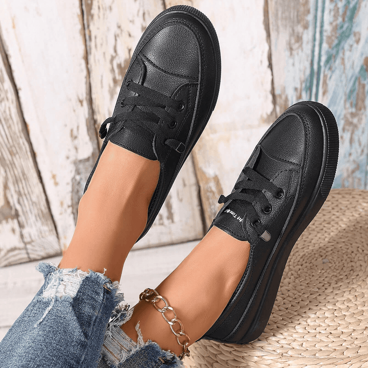 Women's casual orthopedic sneakers, perfect for everyday activities with excellent arch support.
