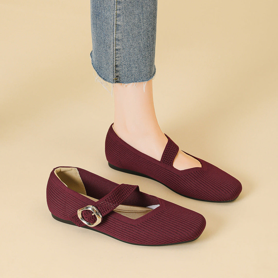 Top view: Stylish women's square toe Mary Jane flats, perfect for casual outfits & comfort.