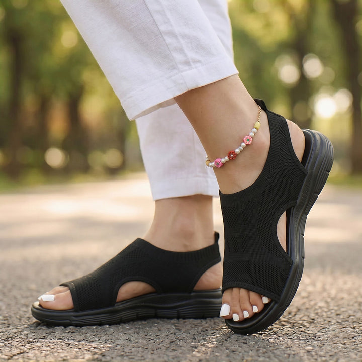 Active women's orthopedic walking sandals with arch support, perfect for summer activities & outdoor comfort.