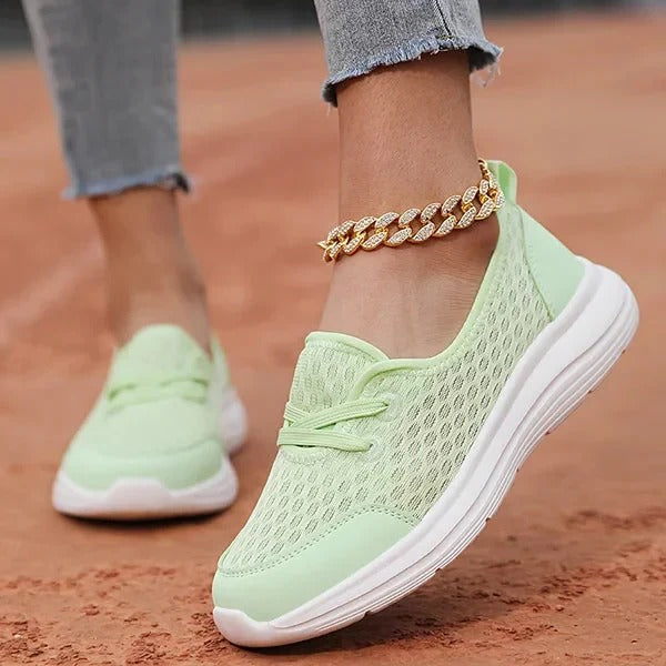 Lightweight comfort shoes for women, ideal for everyday walking, offering pain relief and arch support.