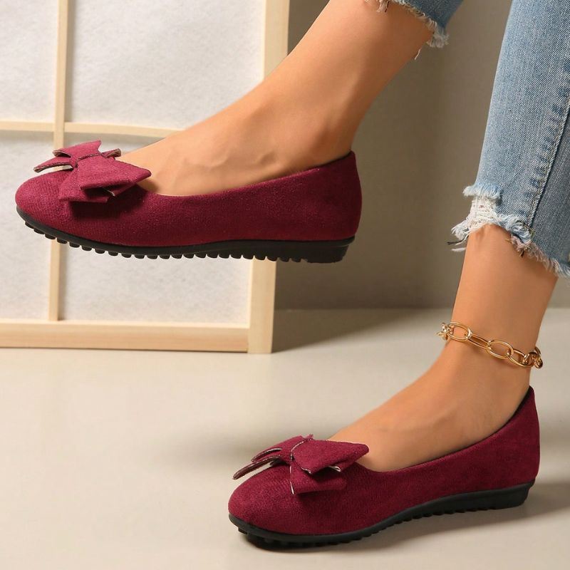Orthopedic ladies ballet flats, wide fit for maximum all-day comfort and stability.