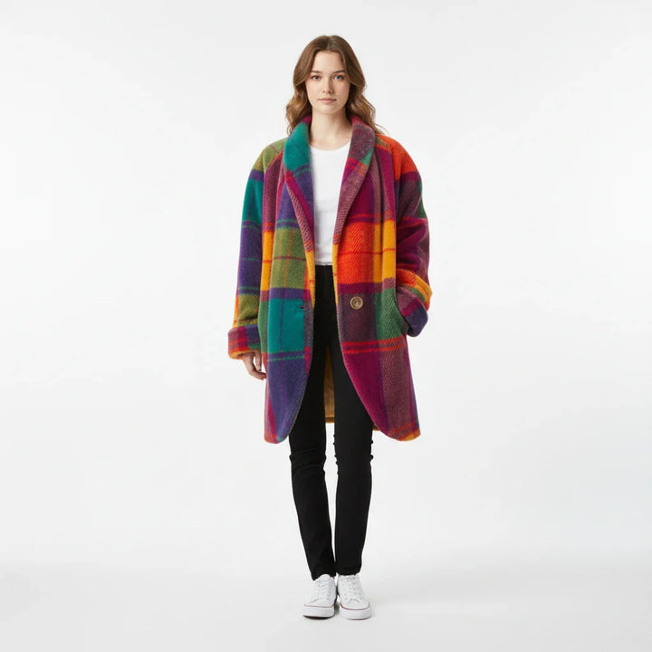 Trendy women's oversized multicolor plaid jacket. Perfect casual outerwear for stylish autumn layering.