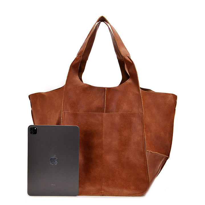 Everyday women's oversized vintage leather tote, a versatile shoulder bag.