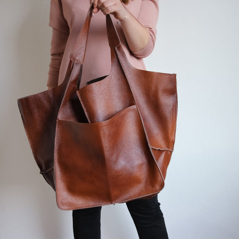 Premium quality oversized leather bag for women, classic vintage shoulder tote.