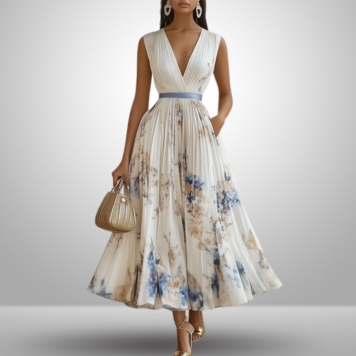 Women's pleated sleeveless maxi summer dress, perfect for casual elegance or vacation outfits.