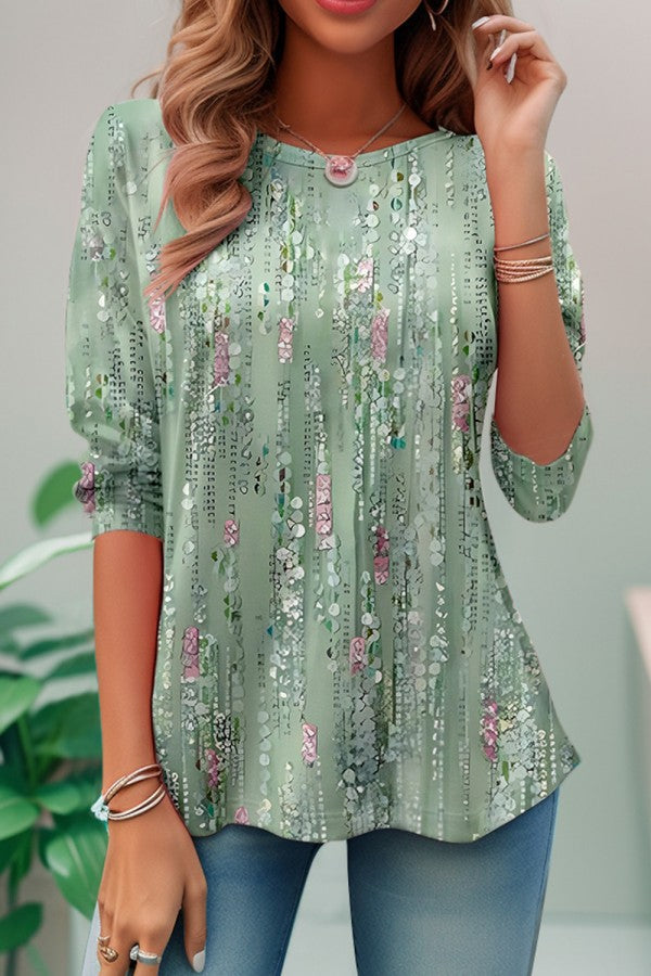 Effortless women's printed crew neck shirt. Three-quarter sleeve top for comfortable everyday style & summer wear.