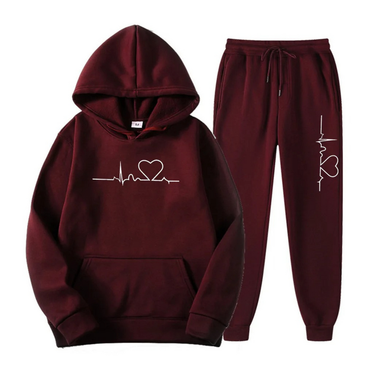 Warm women's relaxed fit hoodie and jogger set, perfect as a cozy two-piece lounge outfit