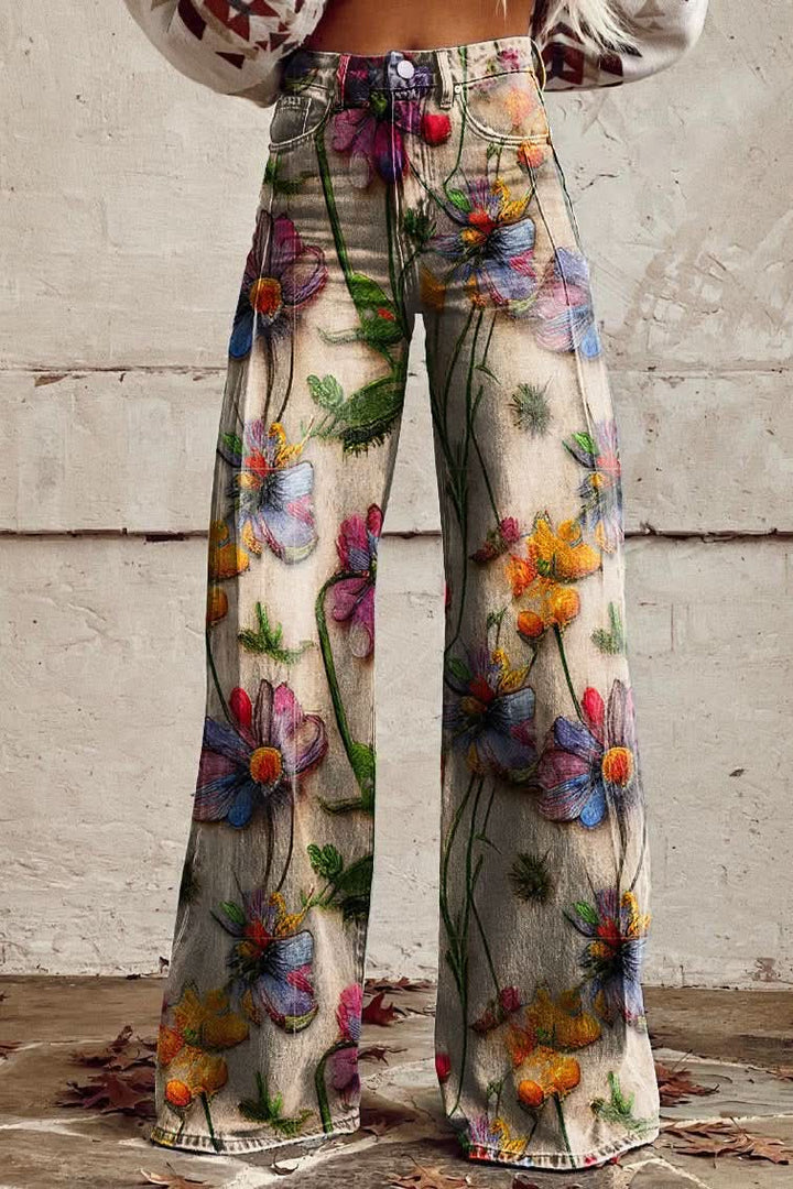 Casual breathable women's jeans, relaxed and comfortable for warm summer wear.
