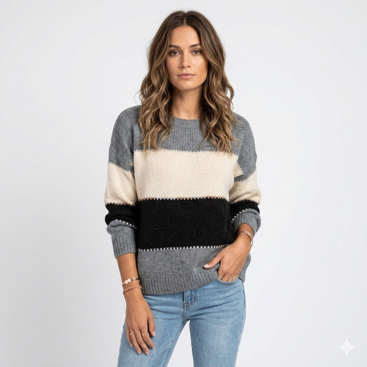 Women's relaxed fit knit sweater, cozy crew neck for everyday comfort & versatile winter fashion.