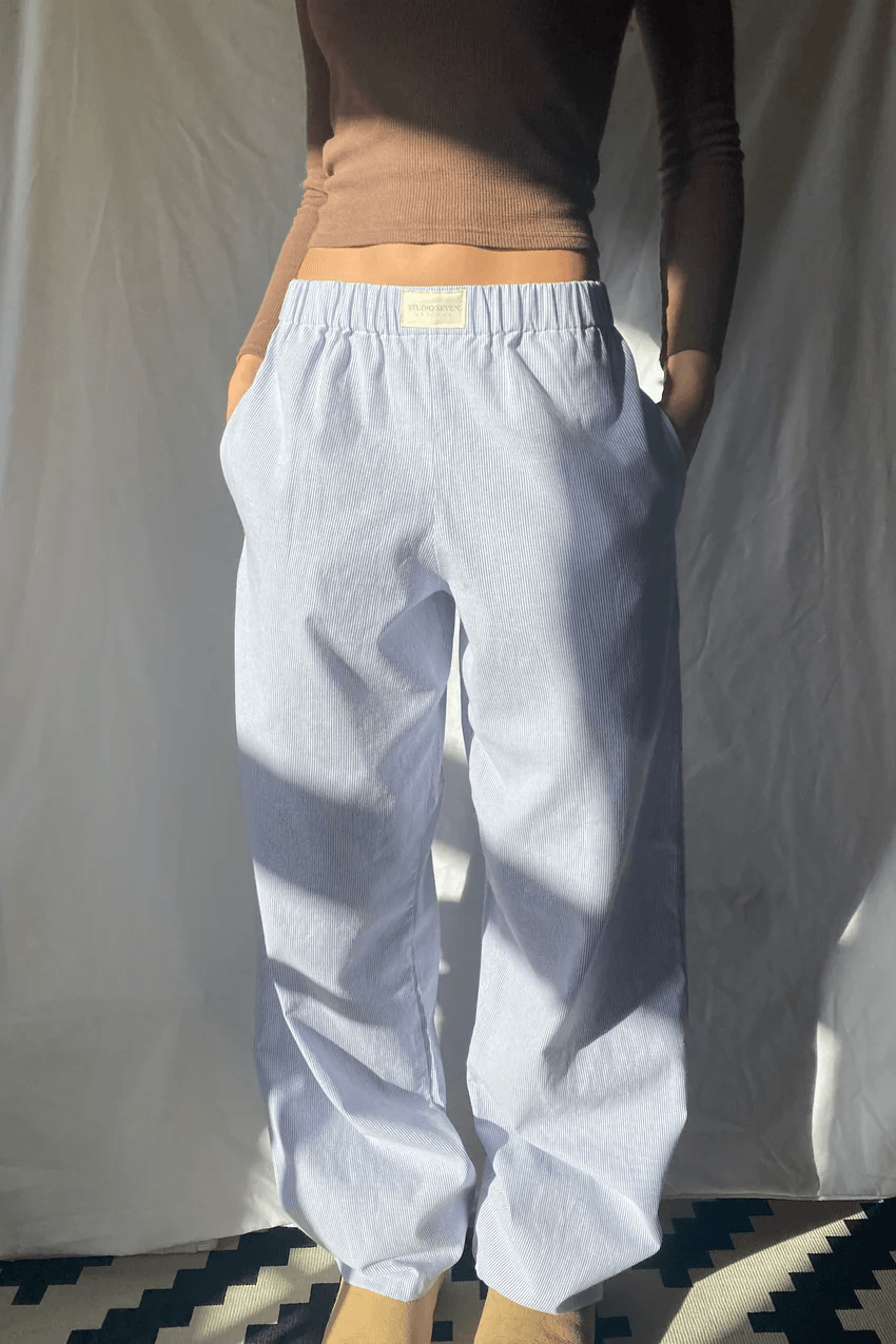 Pink women's lightweight loungewear pants, relaxed fit, super comfortable soft fabric.