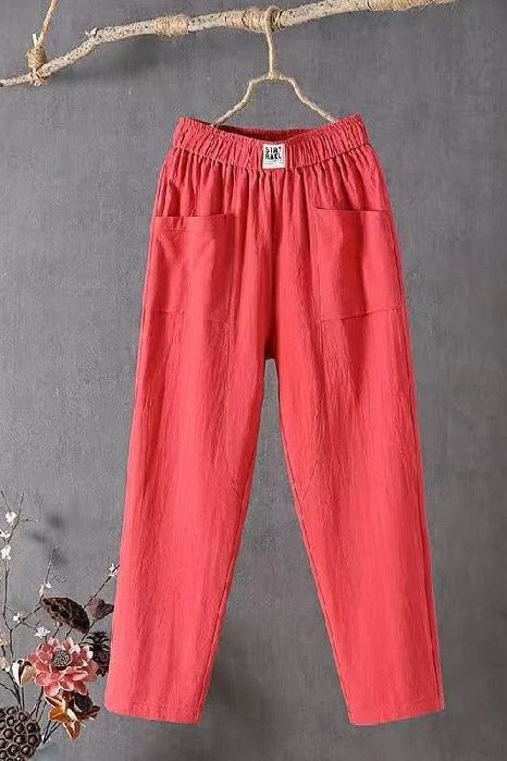 Stylish women's wide-leg pants with a relaxed fit, ideal for modern casual and versatile summer outfits.