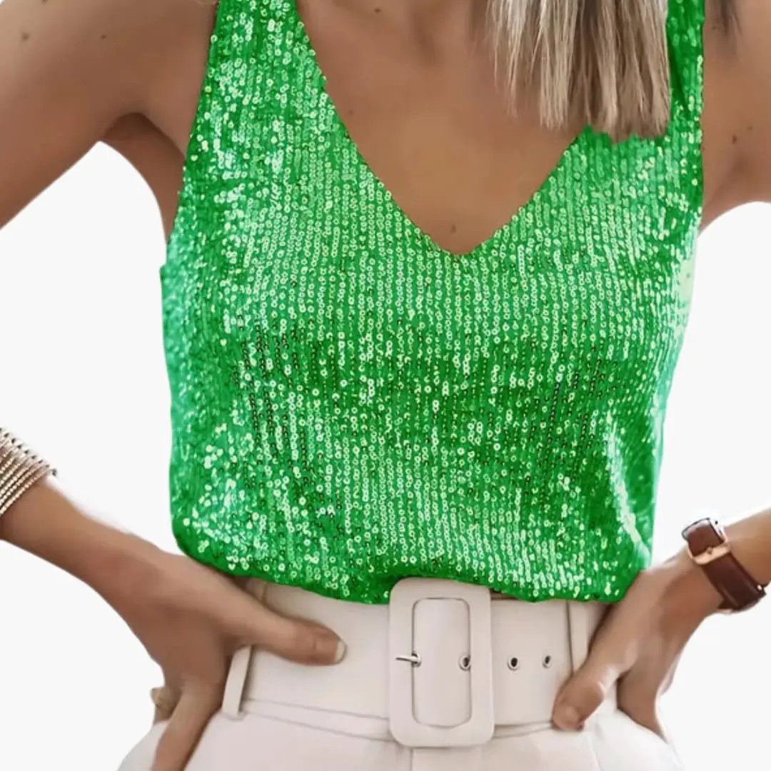 Versatile women's sequin top, sleeveless, round neck, shimmering for parties, elegant layering.