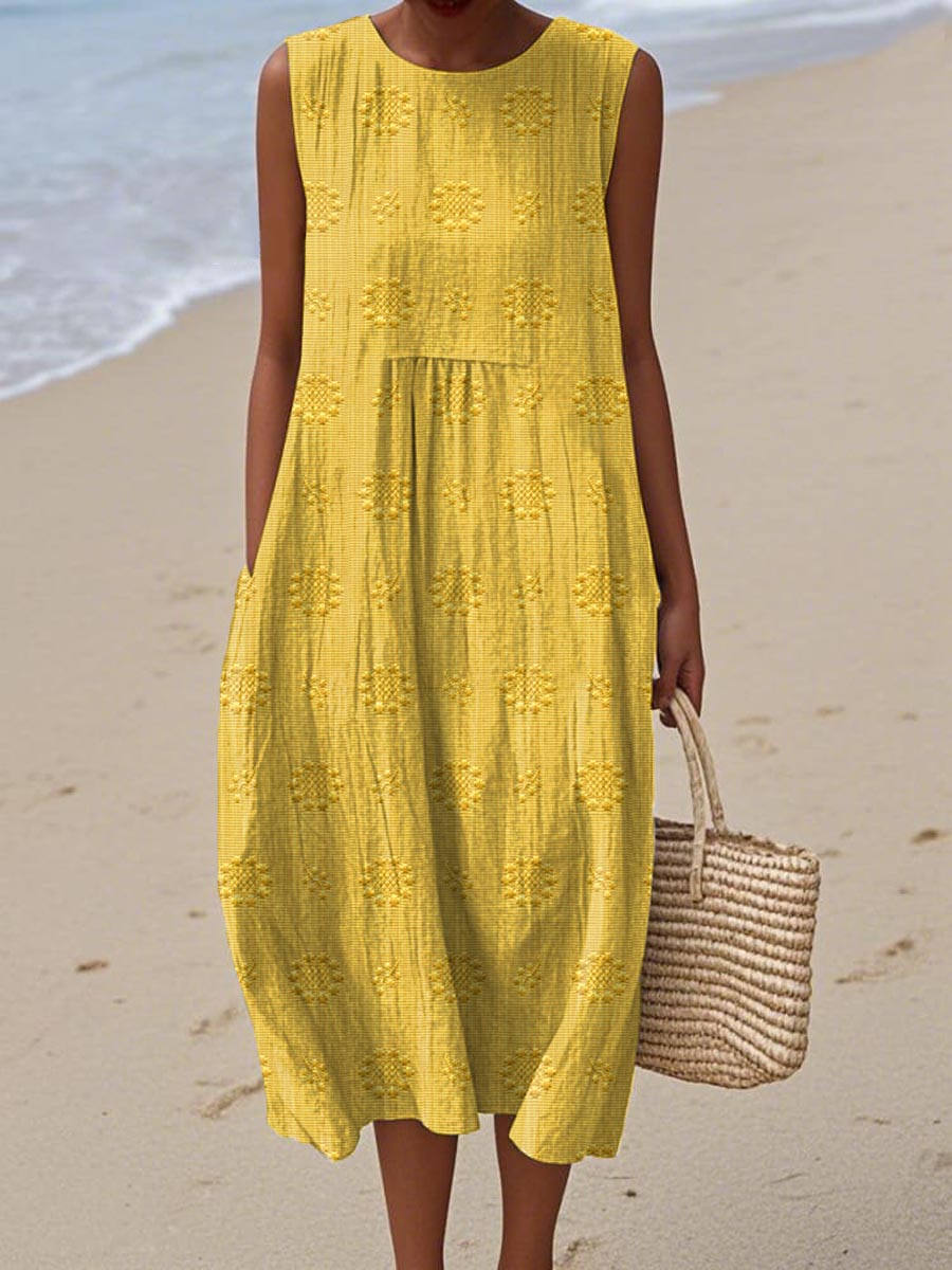 Casual women's sleeveless midi dress with pockets, ideal for summer, vacation, or everyday wear.