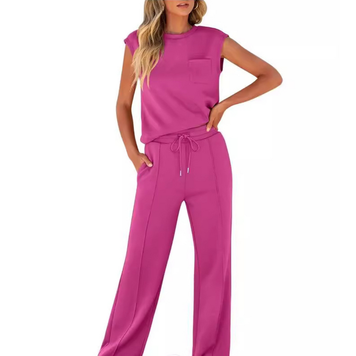 Relaxed fit women's matching set, soft and casual for summer comfort and everyday wear.