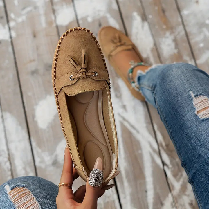 Women's everyday loafers with soft upper, cushioned insole & flexible rubber sole.