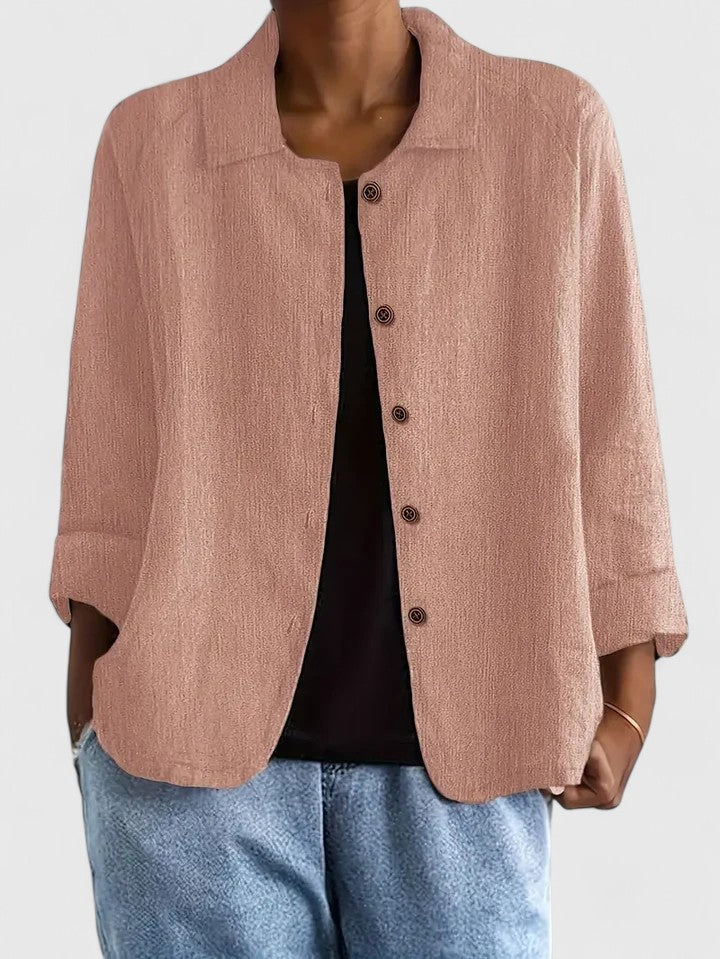 Women's sophisticated top, effortless chic style for versatile everyday wear.