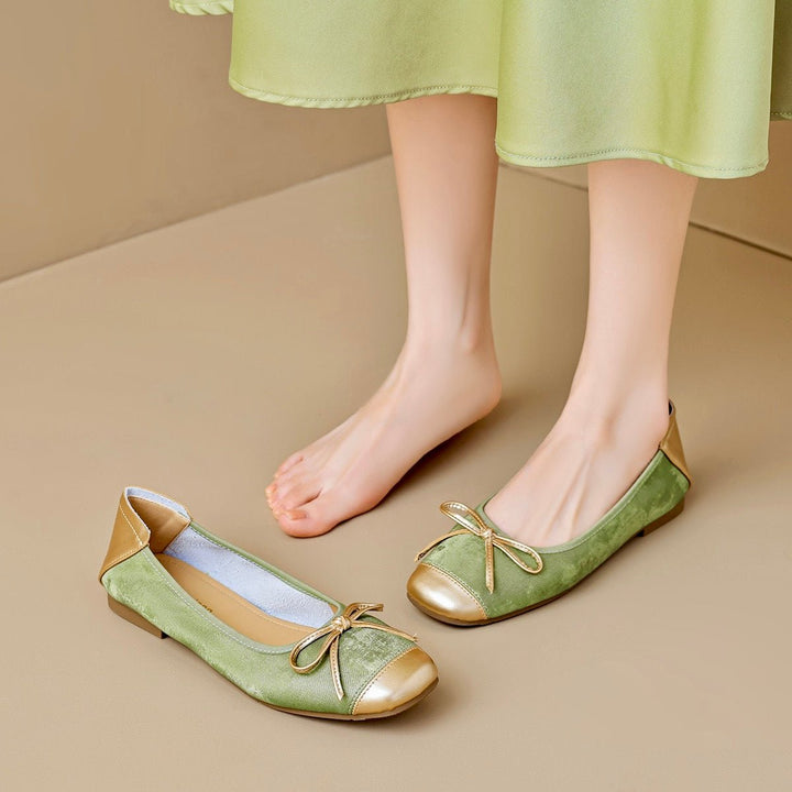 Sleek women's square toe ballet flats with a delicate bow, offering refined comfort.