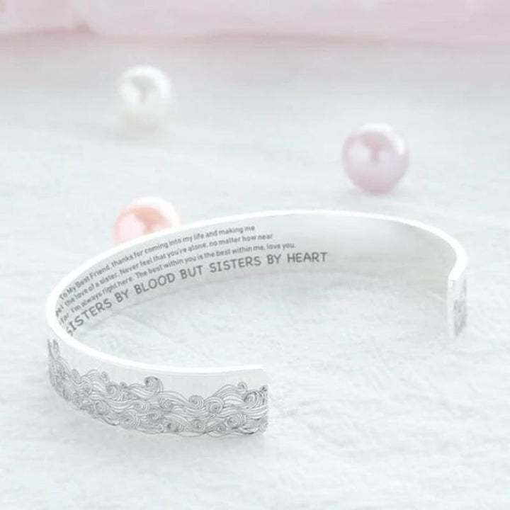 Stylish women's jewelry: stainless steel wave bracelet, perfect for any occasion
