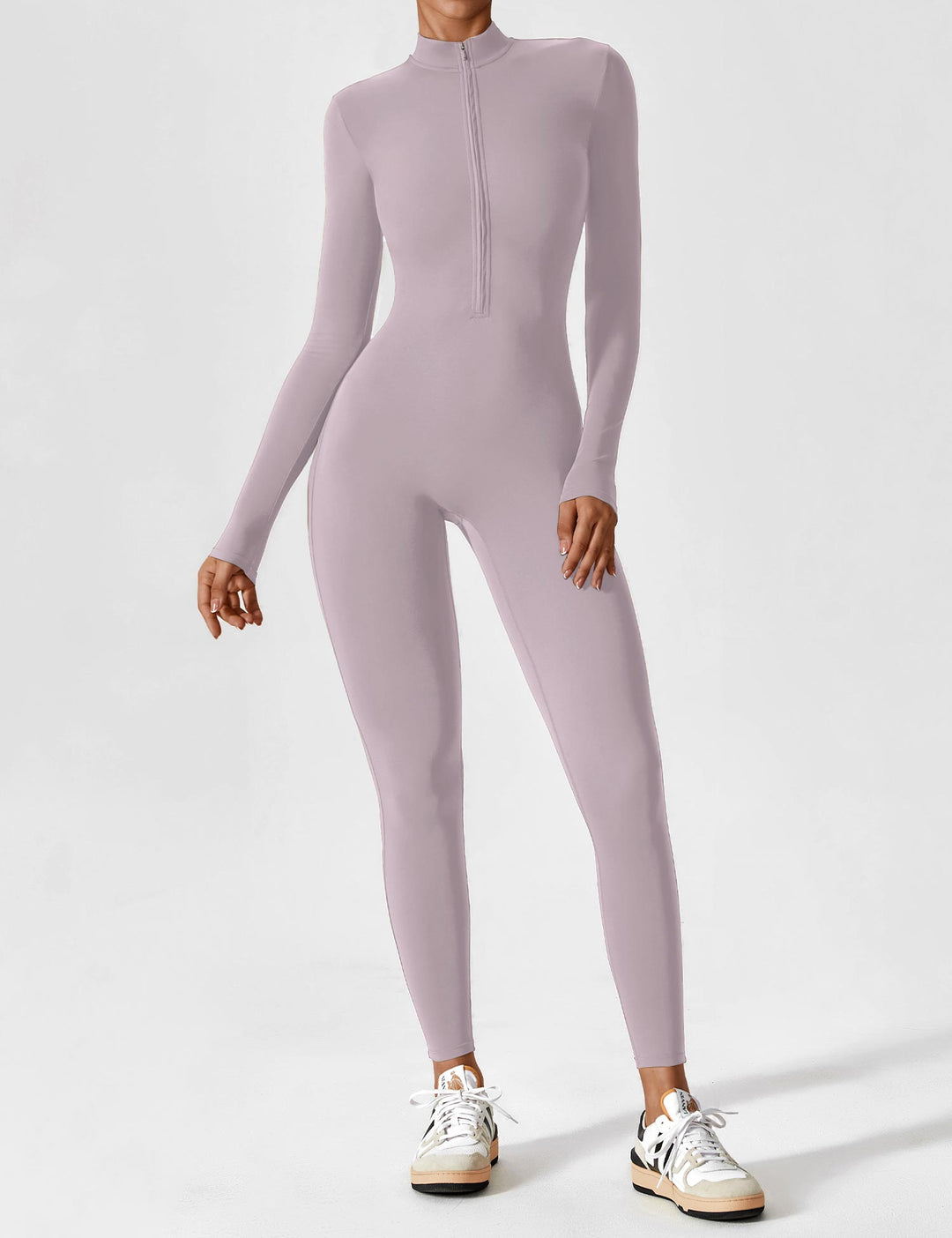 Women's comfortable stretchy zip-up jumpsuit, an easy choice for a quick and stylish spring outfit