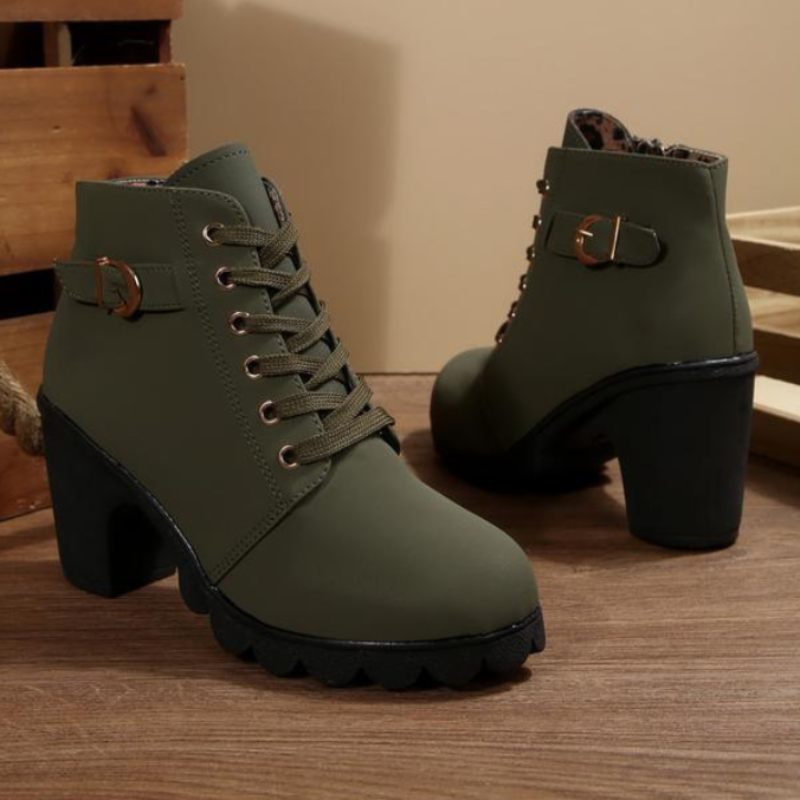 Women's fall/winter orthopedic boots, supportive and stylish with a comfortable block heel for daily wear.