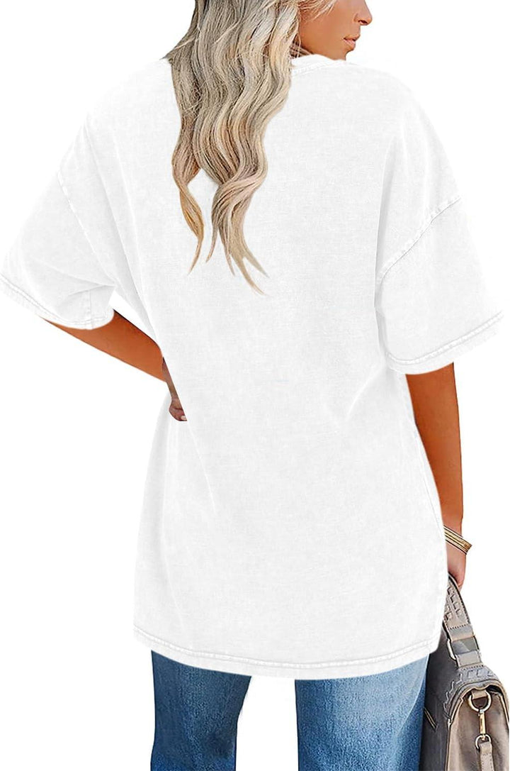 Relaxed fit women's oversized t-shirt, vintage design, short sleeve, retro casual style.