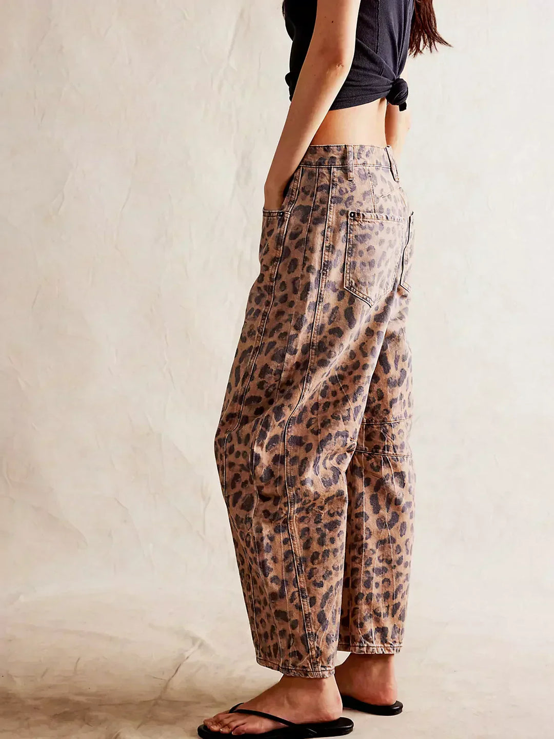 Fashionable women's wide leg high waisted denim jeans, a must-have bottom for any look.