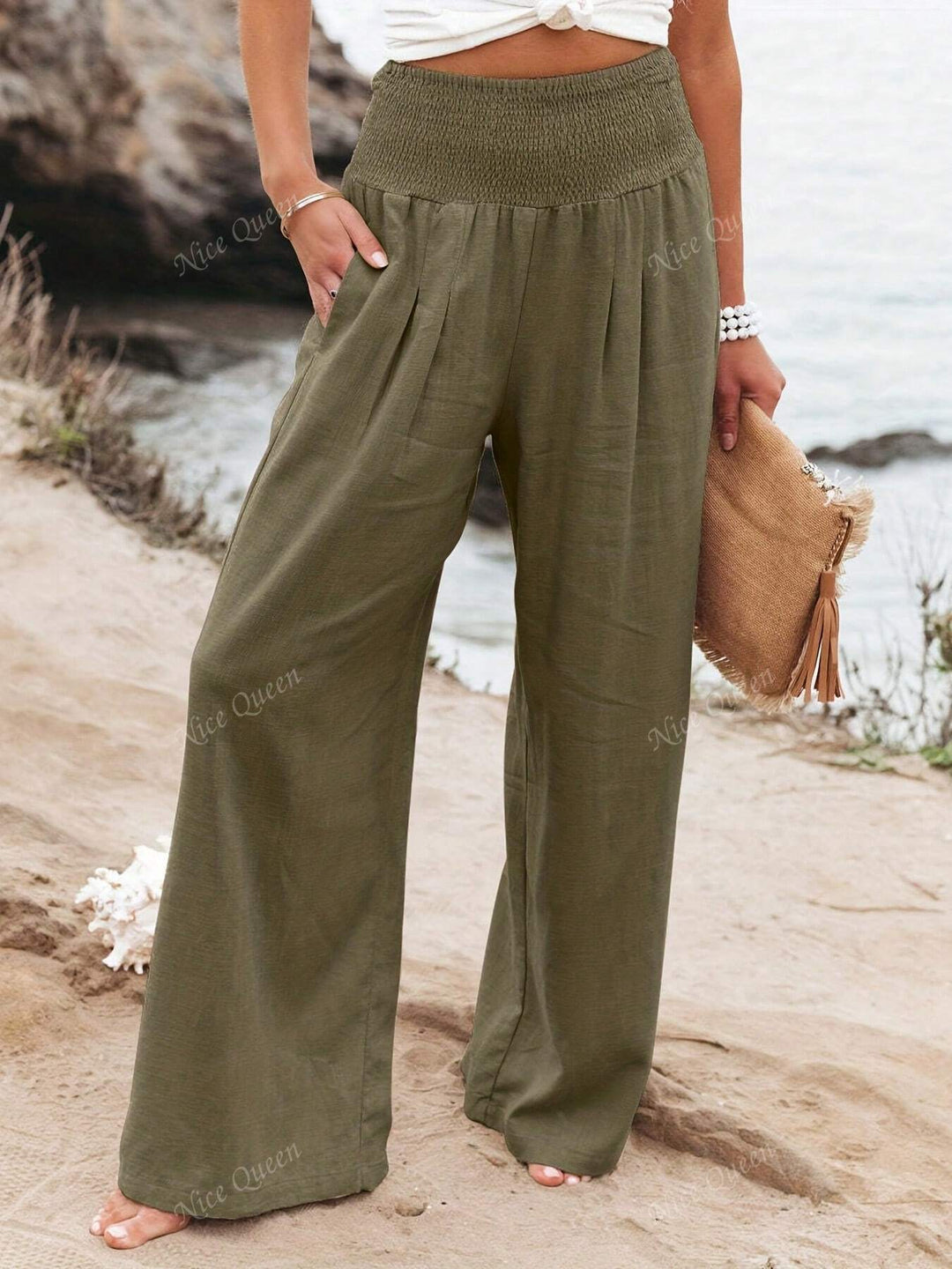 Effortless women's wide leg linen pants. High-waisted, relaxed & comfortable for spring/summer style.