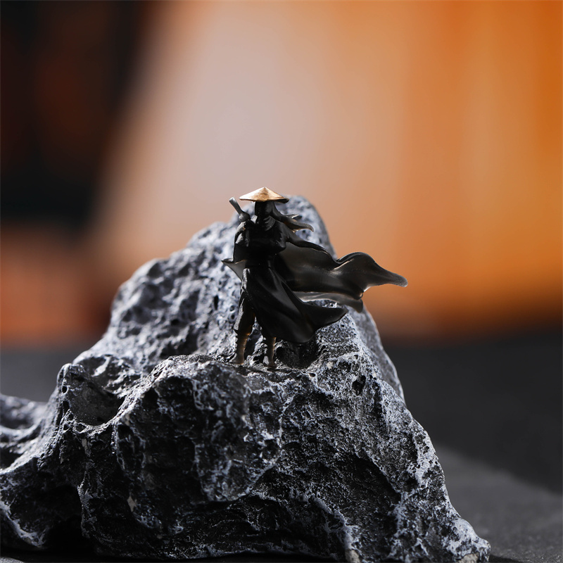 Youxia Knight-Errant figurine holding a sword, symbolizing justice, a striking car ornament